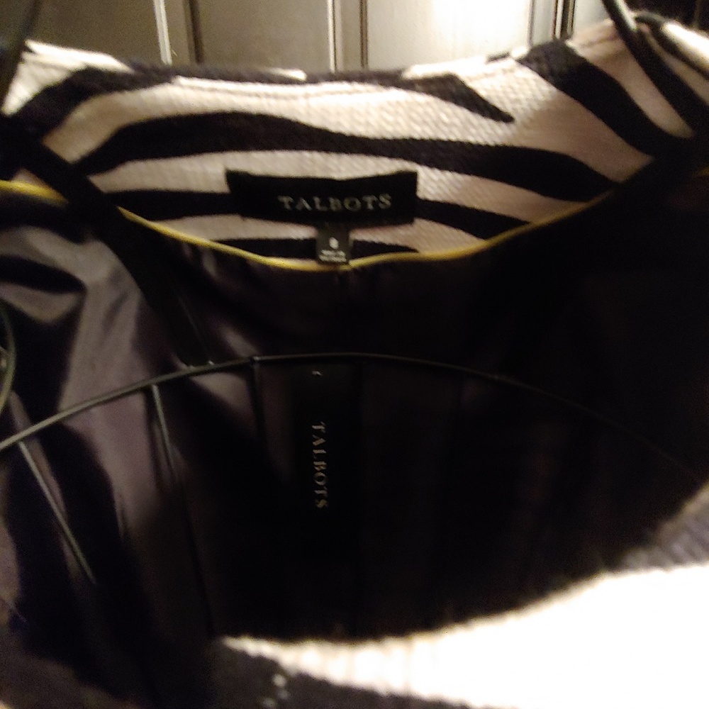 jacket - Picture 4 of 7
